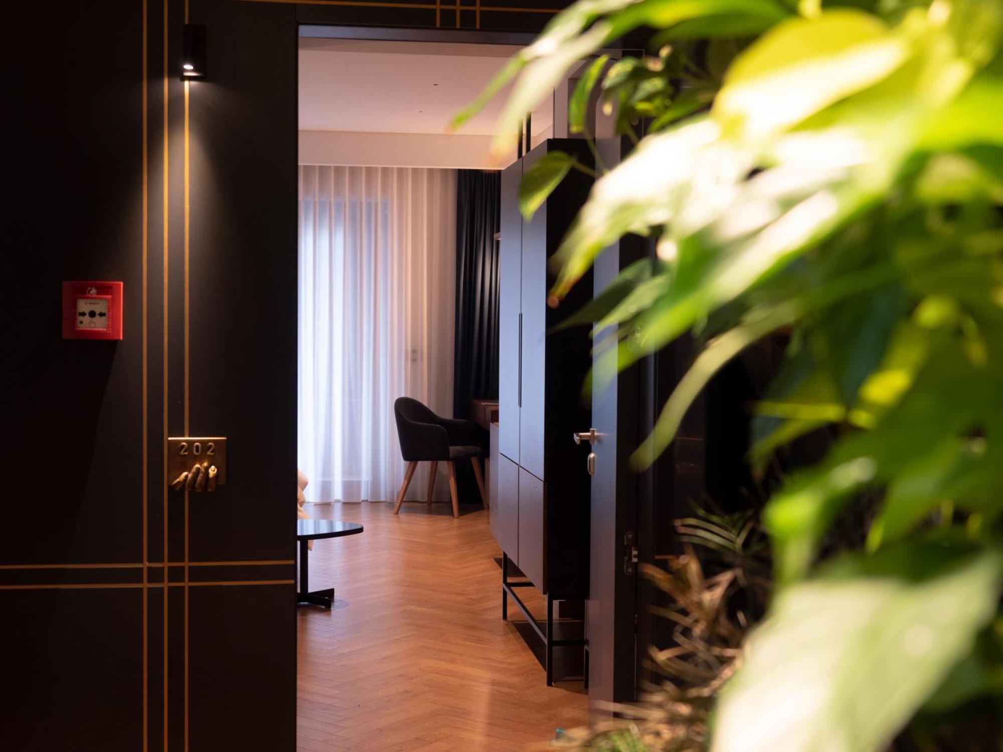 Moncafe Boutique Hotel & Spa Tirana Exteriér fotografie